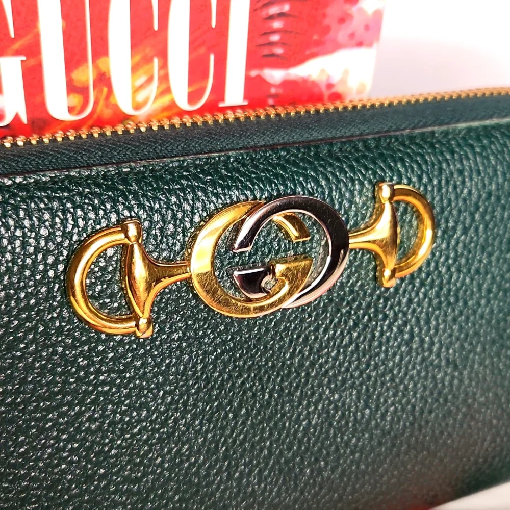 Gucci Zumi Green Two Tone GG Horsebit Zip Wallet - Picture 3 of 13
